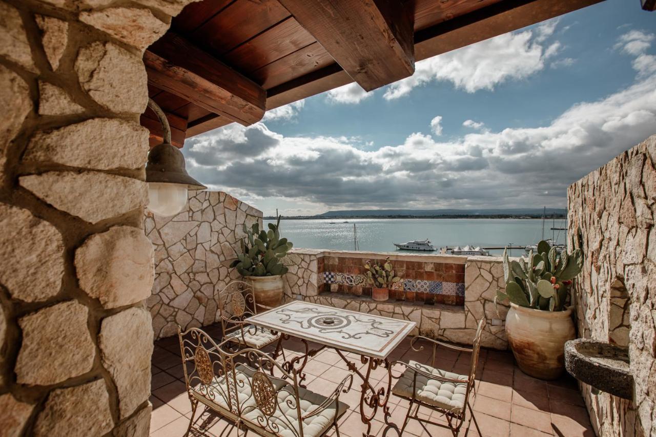Palazzo Giunta - Porta Marina Ortigia Bed and Breakfast Συρακούσες Εξωτερικό φωτογραφία